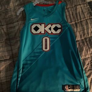 Russell Westbrook Men’s large Jersey